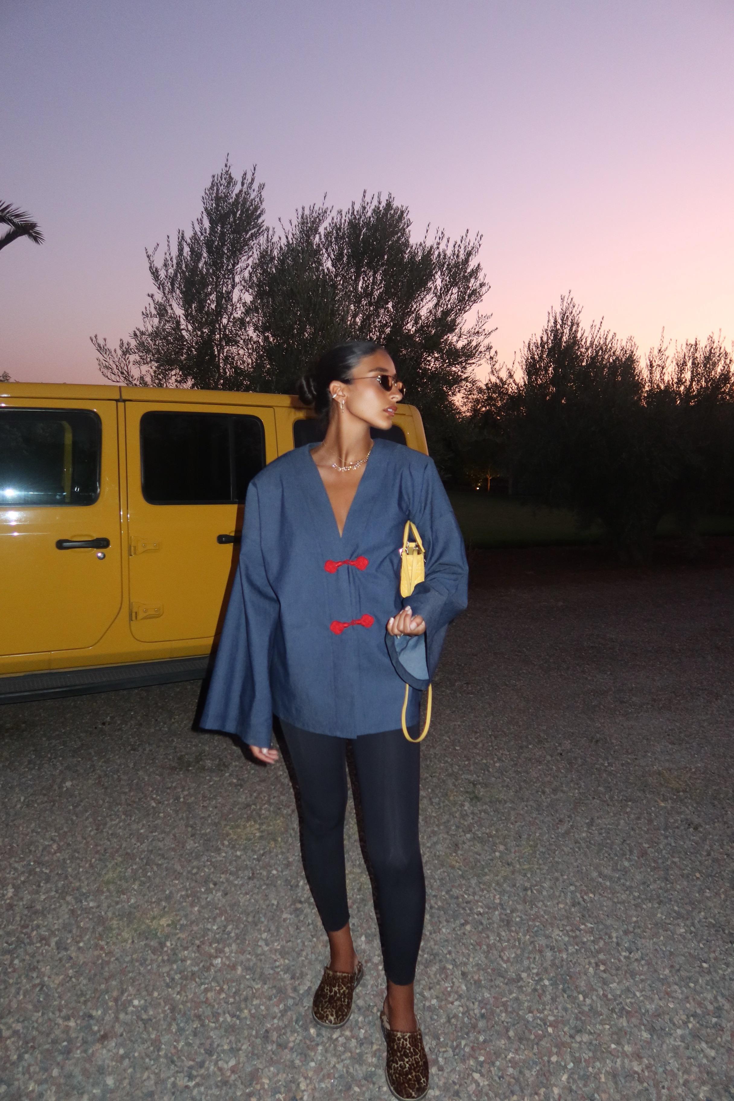 Pull Ināta - Denim & Red